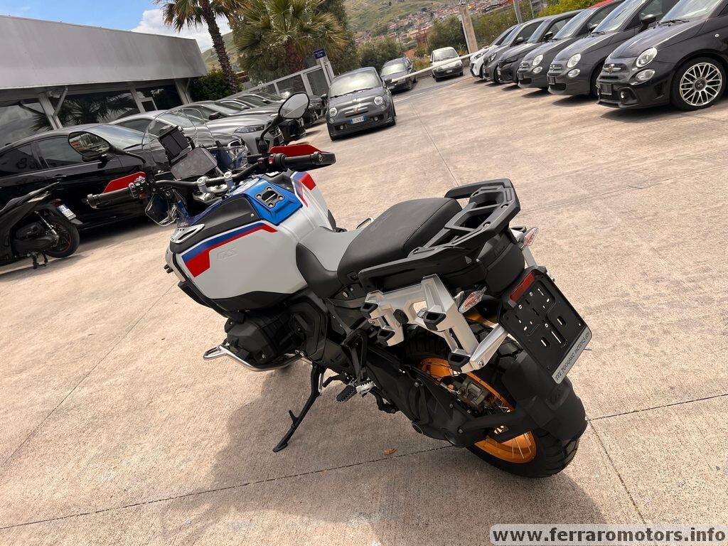 Bmw R 1300 GS adventure trophy a 250 euro al mese senza anticipo