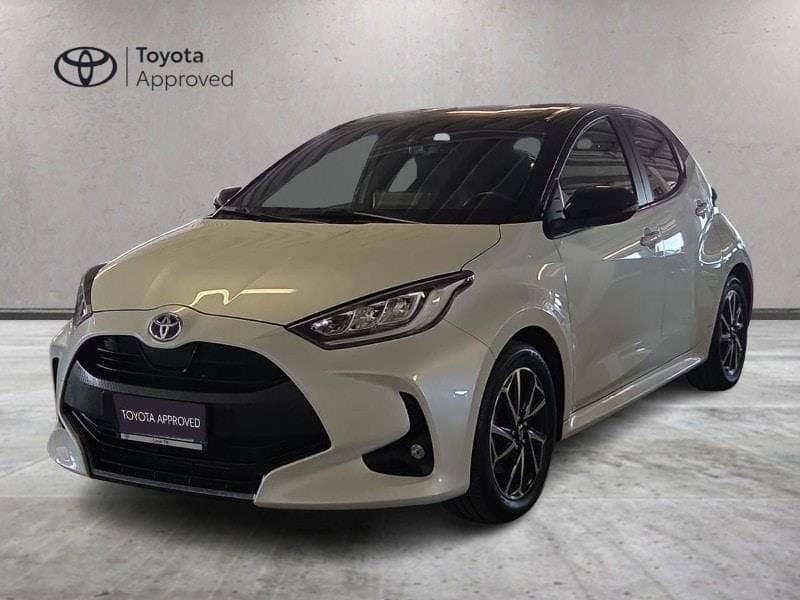 Toyota Yaris 4ª serie 1.5 Hybrid 5 porte Style
