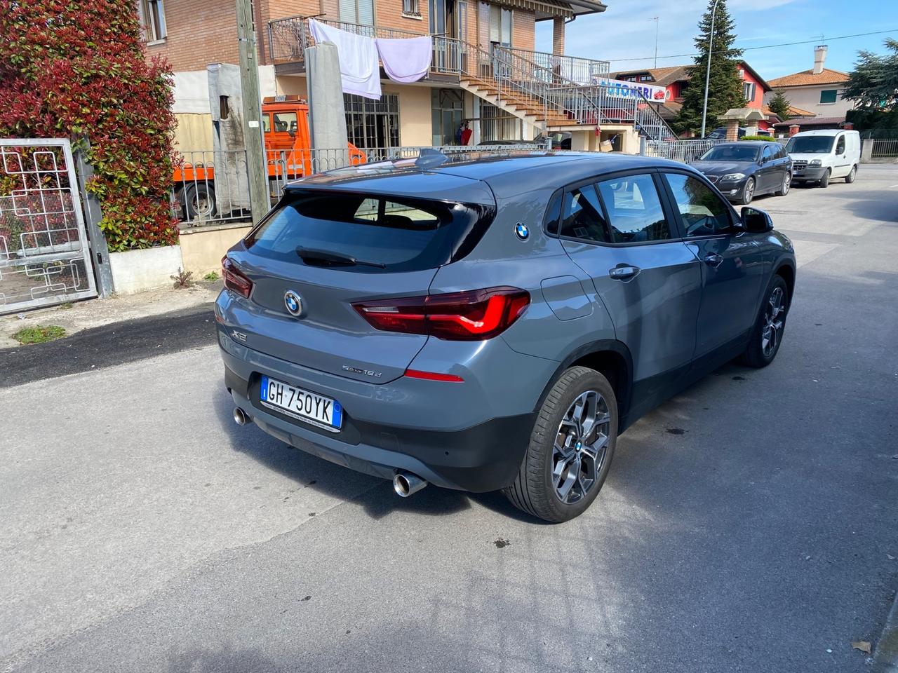 Bmw X2 sDrive18d Business-X