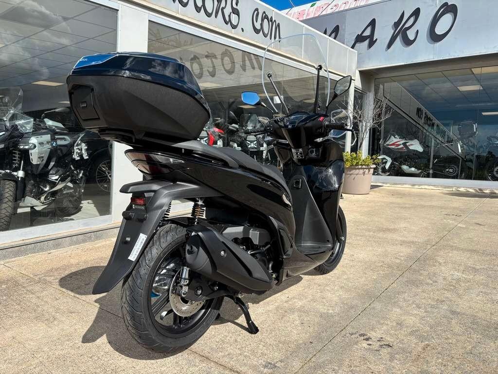Honda SH 350 Nuovo pronto consegna Tuo a solo 65 Euro al mese