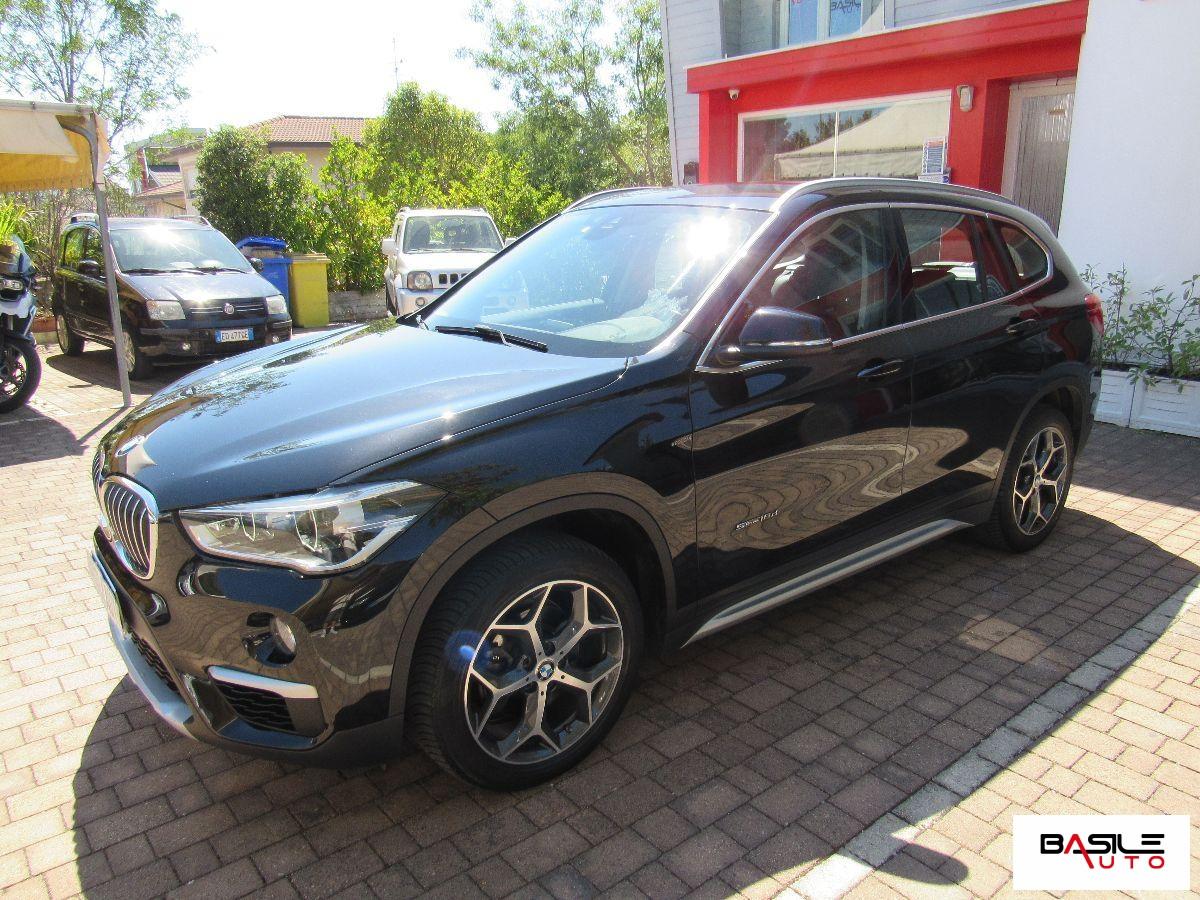 BMW - X1 - sDrive18d xLine