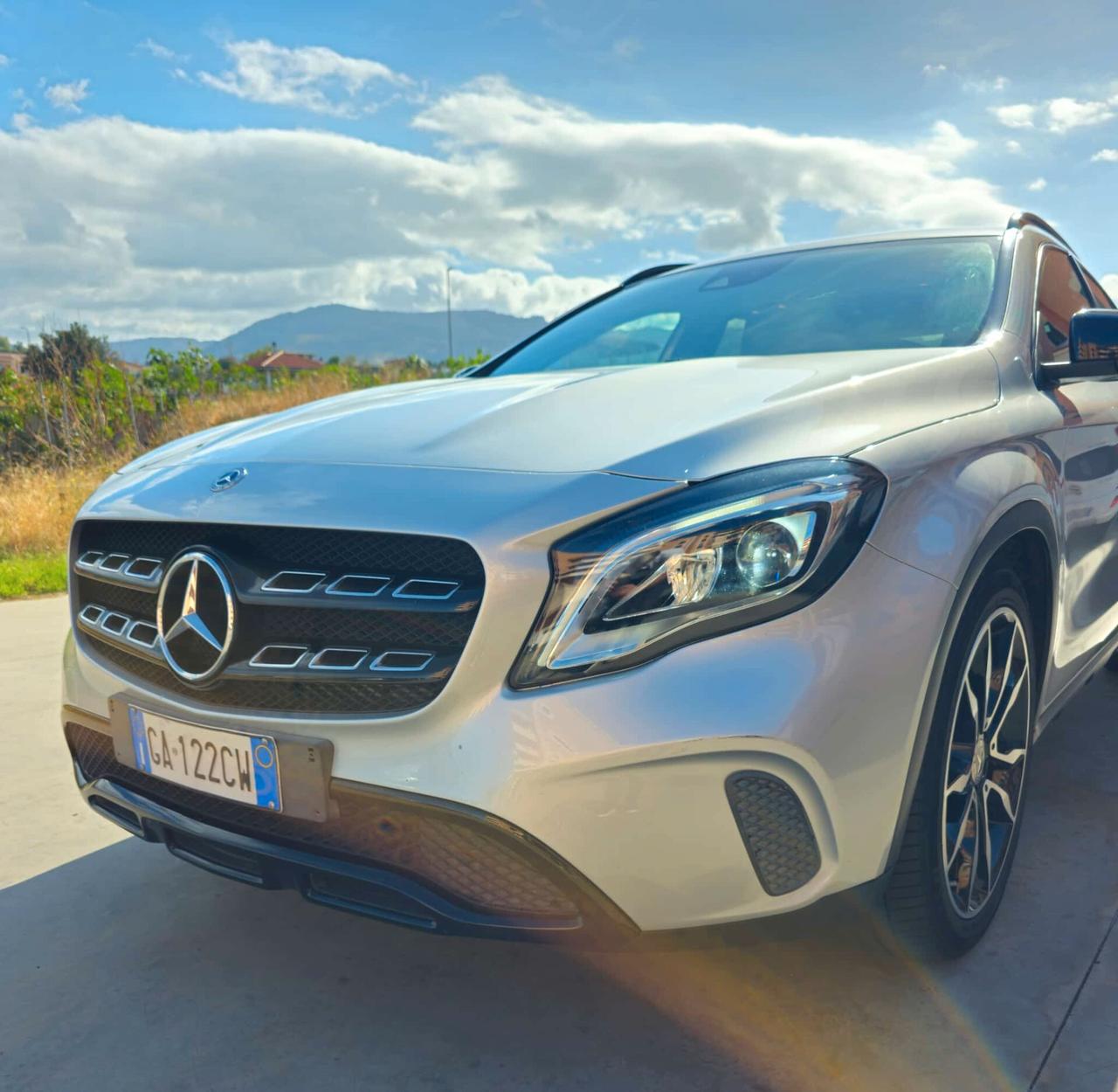 Mercedes-benz GLA 200 d Automatic 4Matic Premium