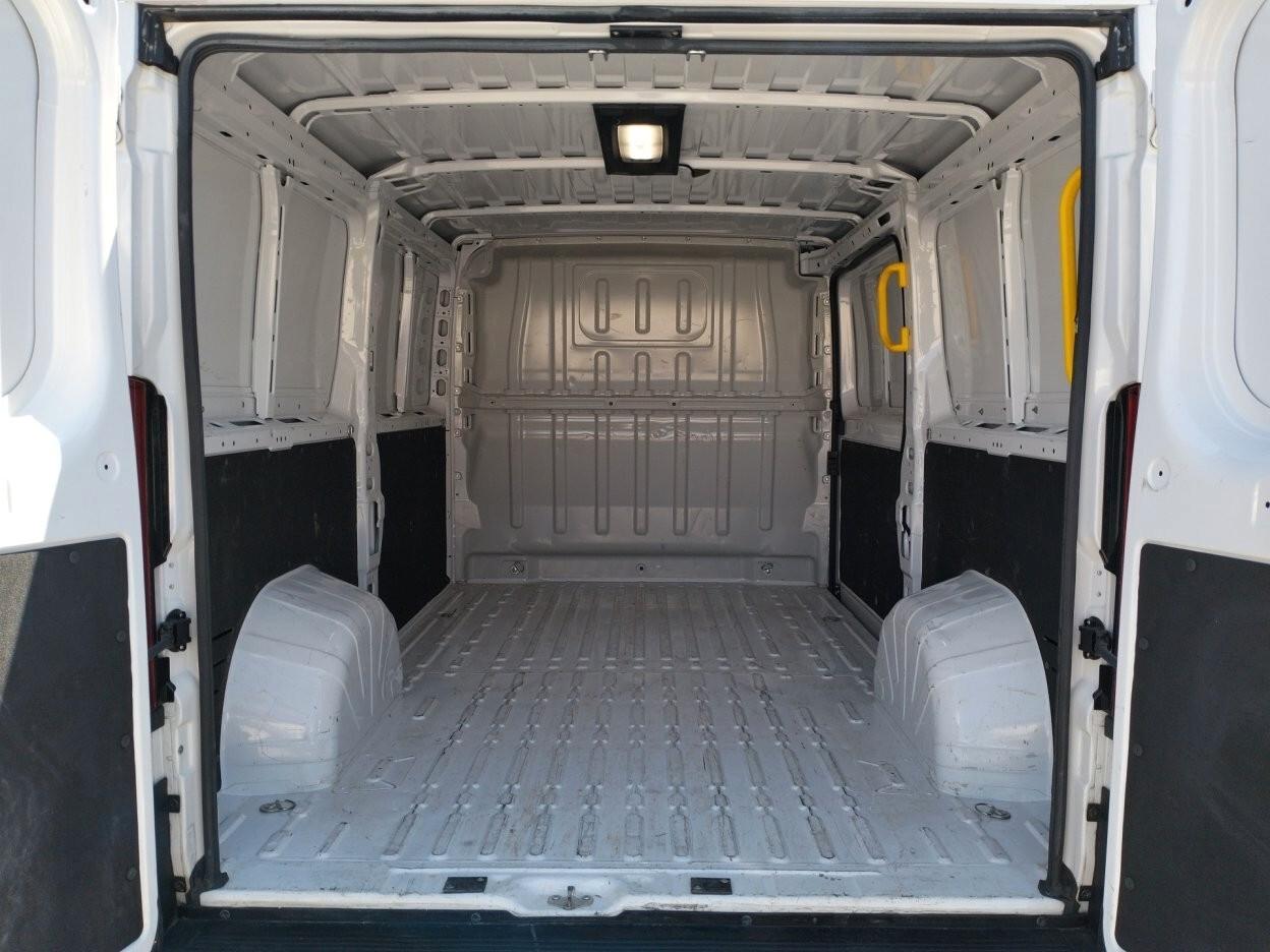 FIAT Ducato 33 2.2 Mjt 140CV PM- TB * 27 000 KM *