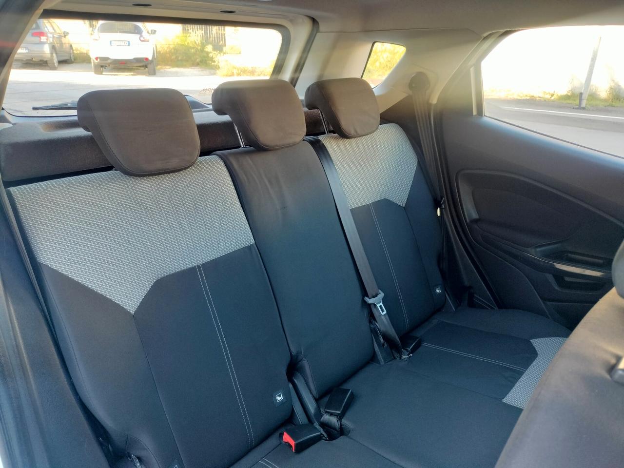 Ford EcoSport 1.5 TDCi 95 CV Titanium 120.000km