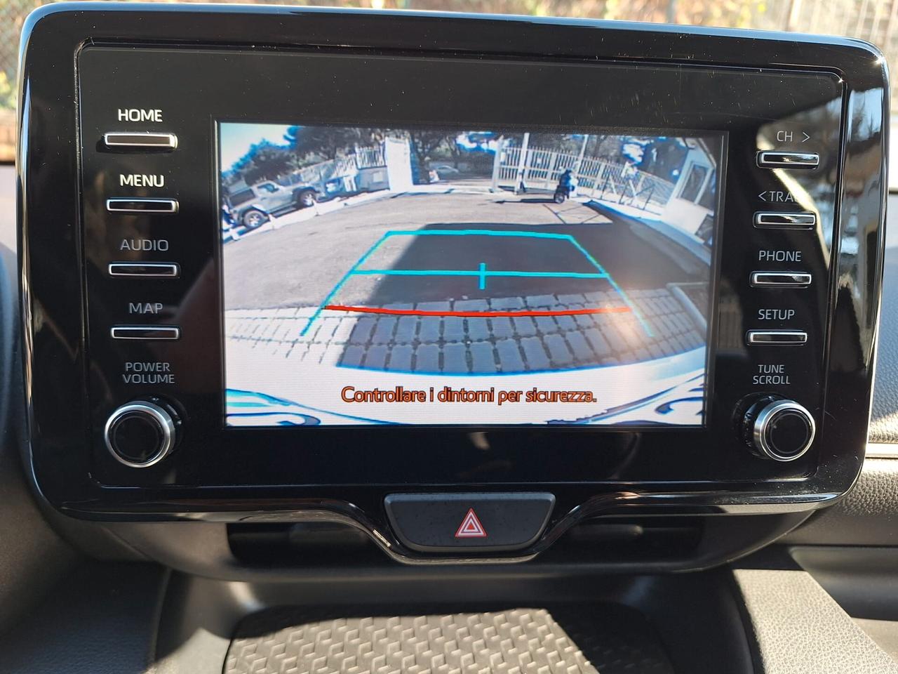 Toyota Yaris 1.5 Hybrid 5 porte Active PROMO 268 MESE zero anticipo