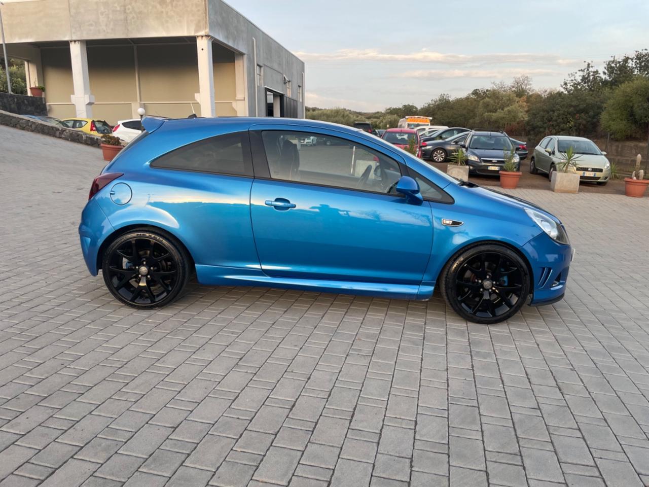 Opel Corsa OPC 1.6 turbo benzina 192CV