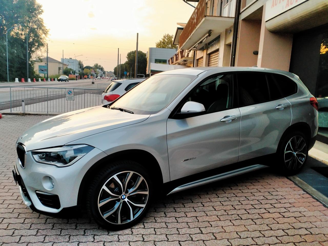 BMW X1 20D XDRIVE F48 SPORT LINE / LEGA 19 / LED / INT. PELLE / VOL. + CAMBIO SPORT