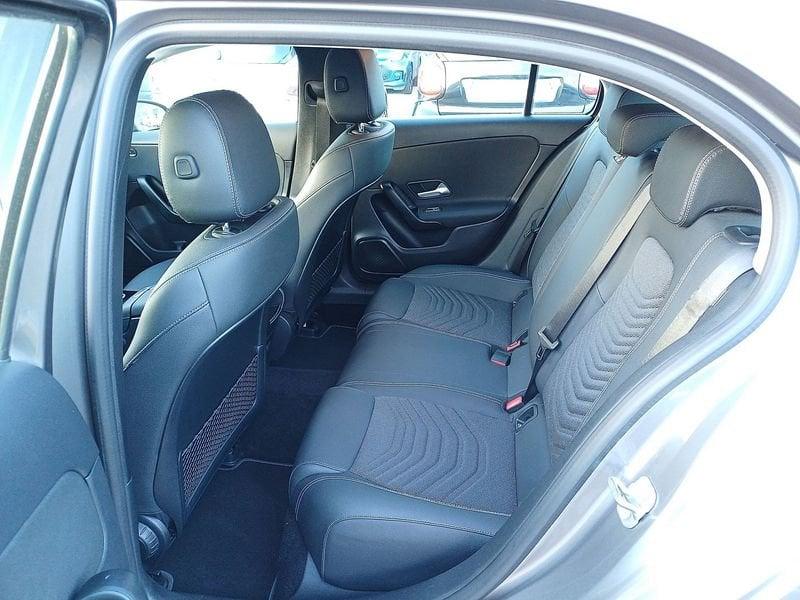 Mercedes-Benz Classe A A 180 d Automatic Advanced