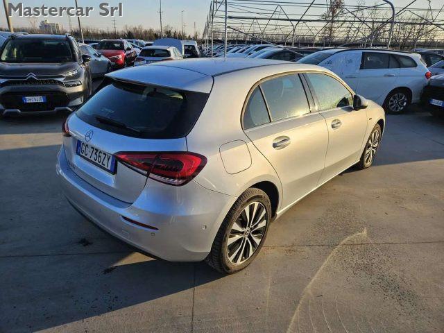 MERCEDES-BENZ A 250 e eq-power Business Extra auto - GC736ZY
