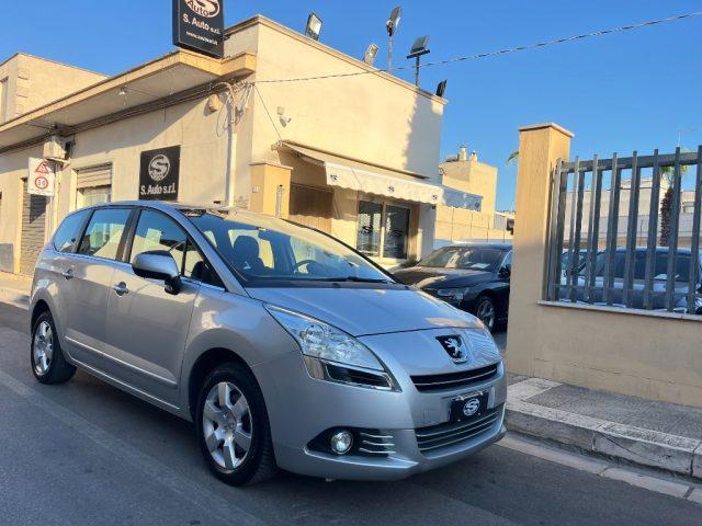 PEUGEOT 5008 2.0 HDi 150CV Business