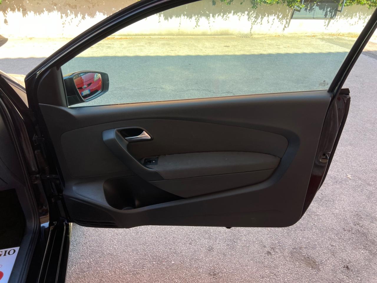 Volkswagen Polo 1.4 DSG 3 porte Highline