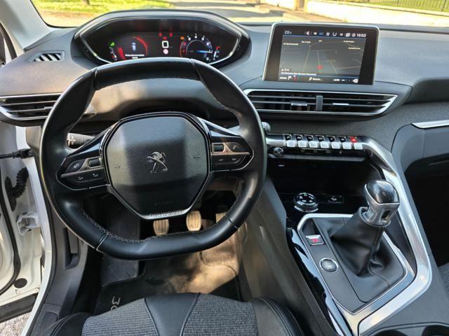 PEUGEOT 3008 PureTech Turbo 130 S&S Allure