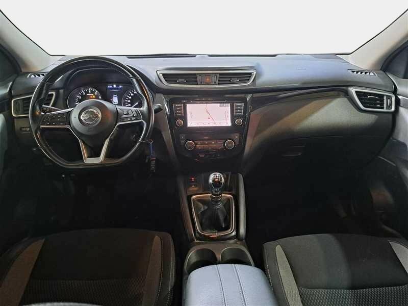 NISSAN QASHQAI 1.3 DIG-T 140 Business