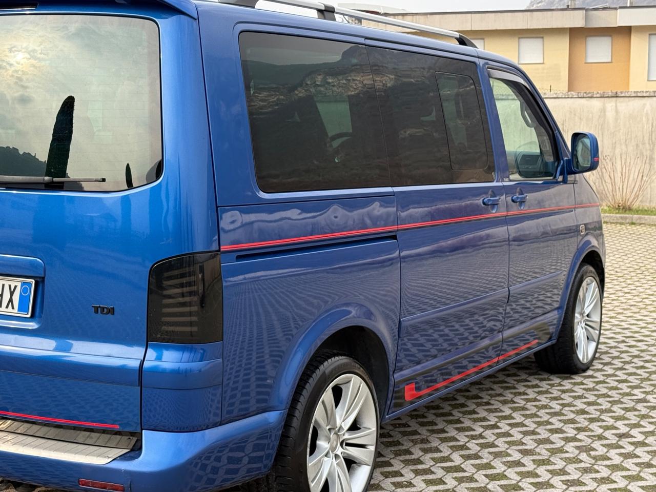 Multivan 2.5 TDI/174CV !!! MOTORE NUOVO !!! 7 posti Autom