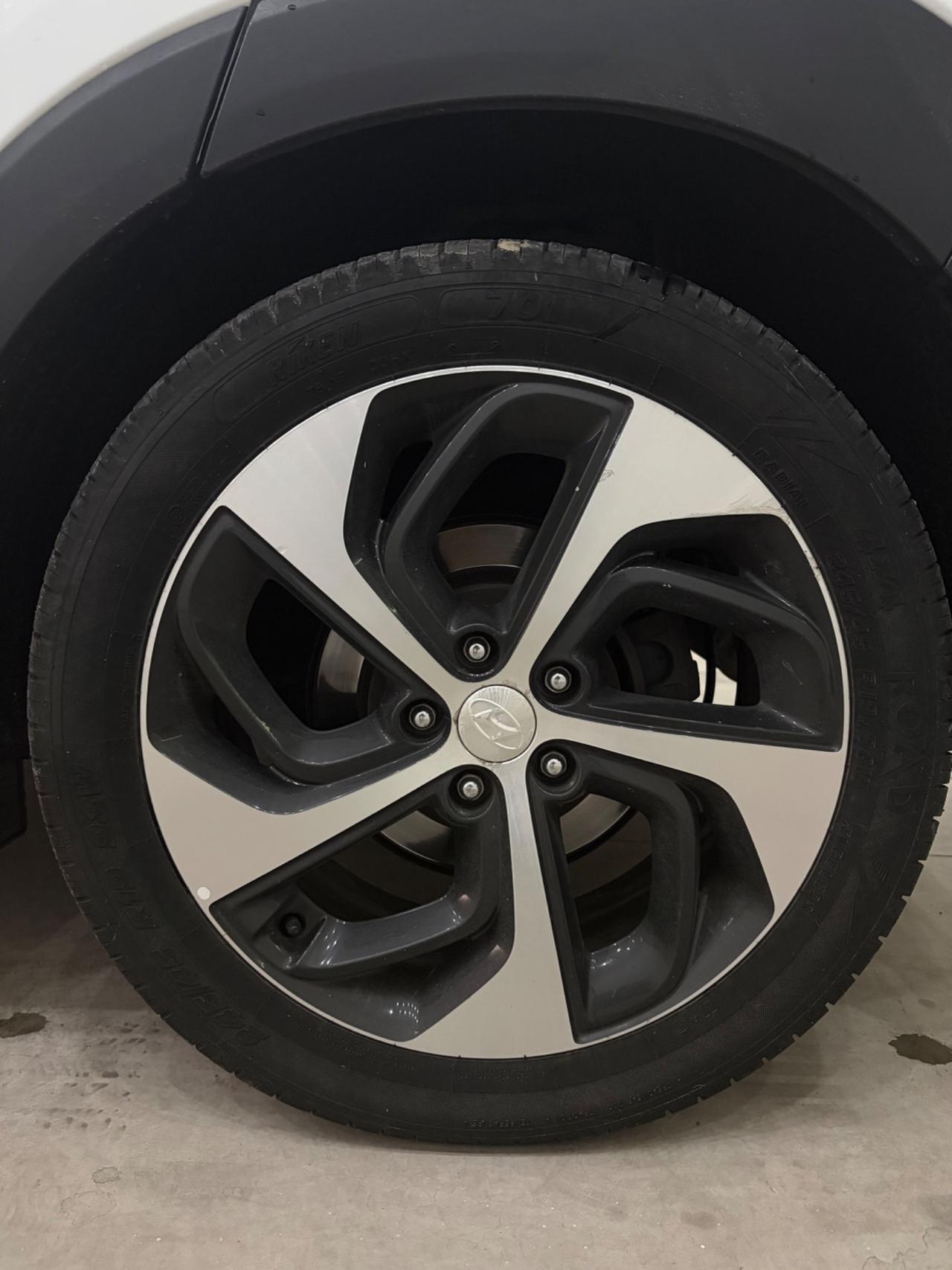 Hyundai Tucson 1.7 CRDi Sound Edition
