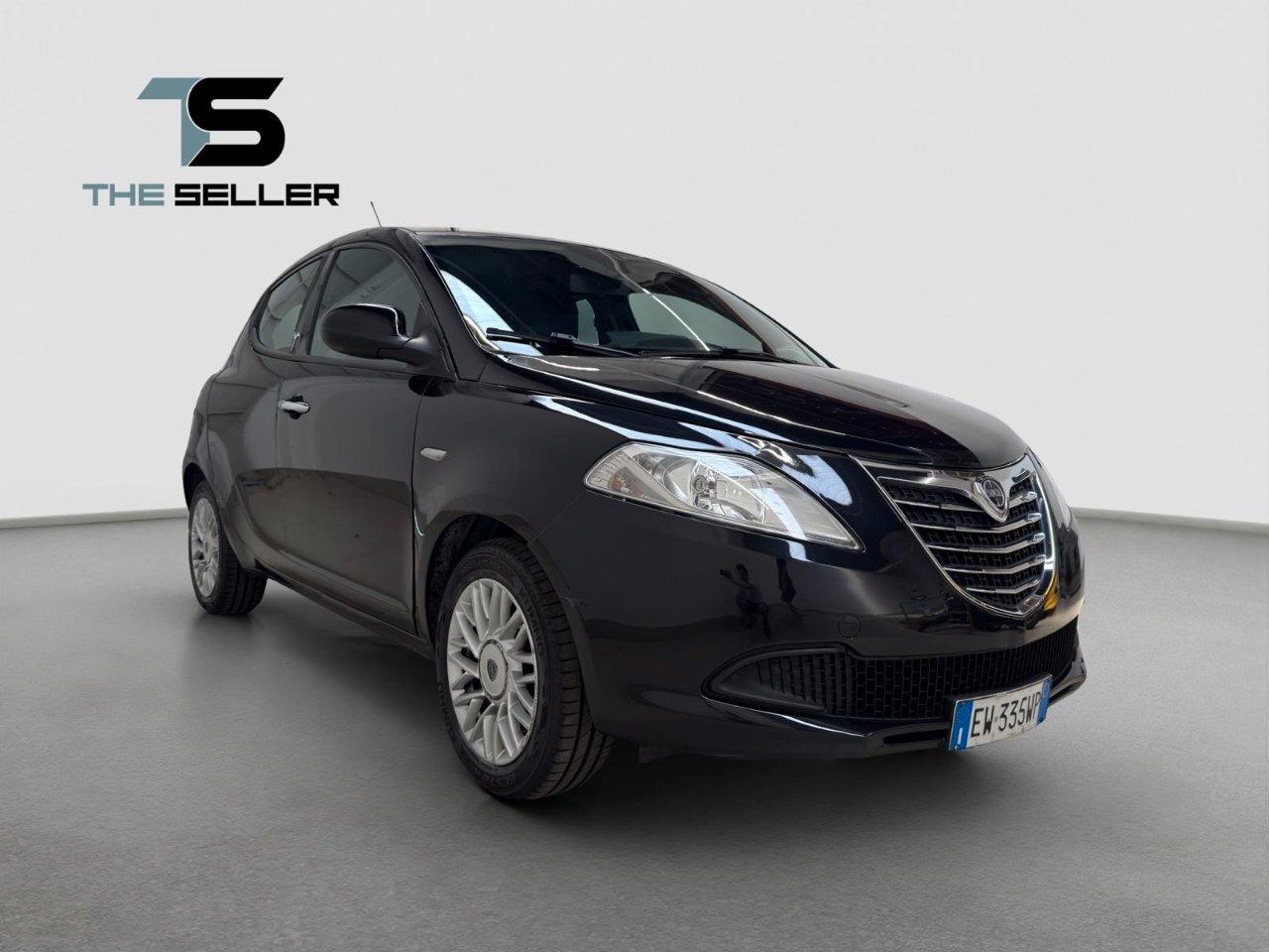 Lancia Ypsilon 5 Porte Ypsilon 1.2 8v Gold s&s 69cv E6