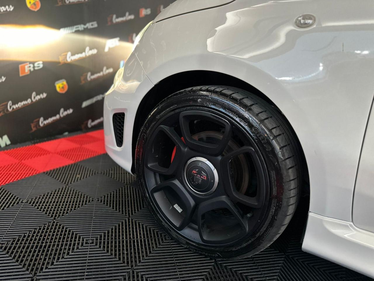 Abarth 595 C 1.4 Turbo T-Jet 145 CV