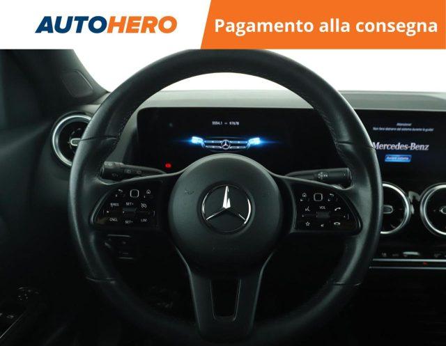 MERCEDES-BENZ GLB 180 d Automatic Executive