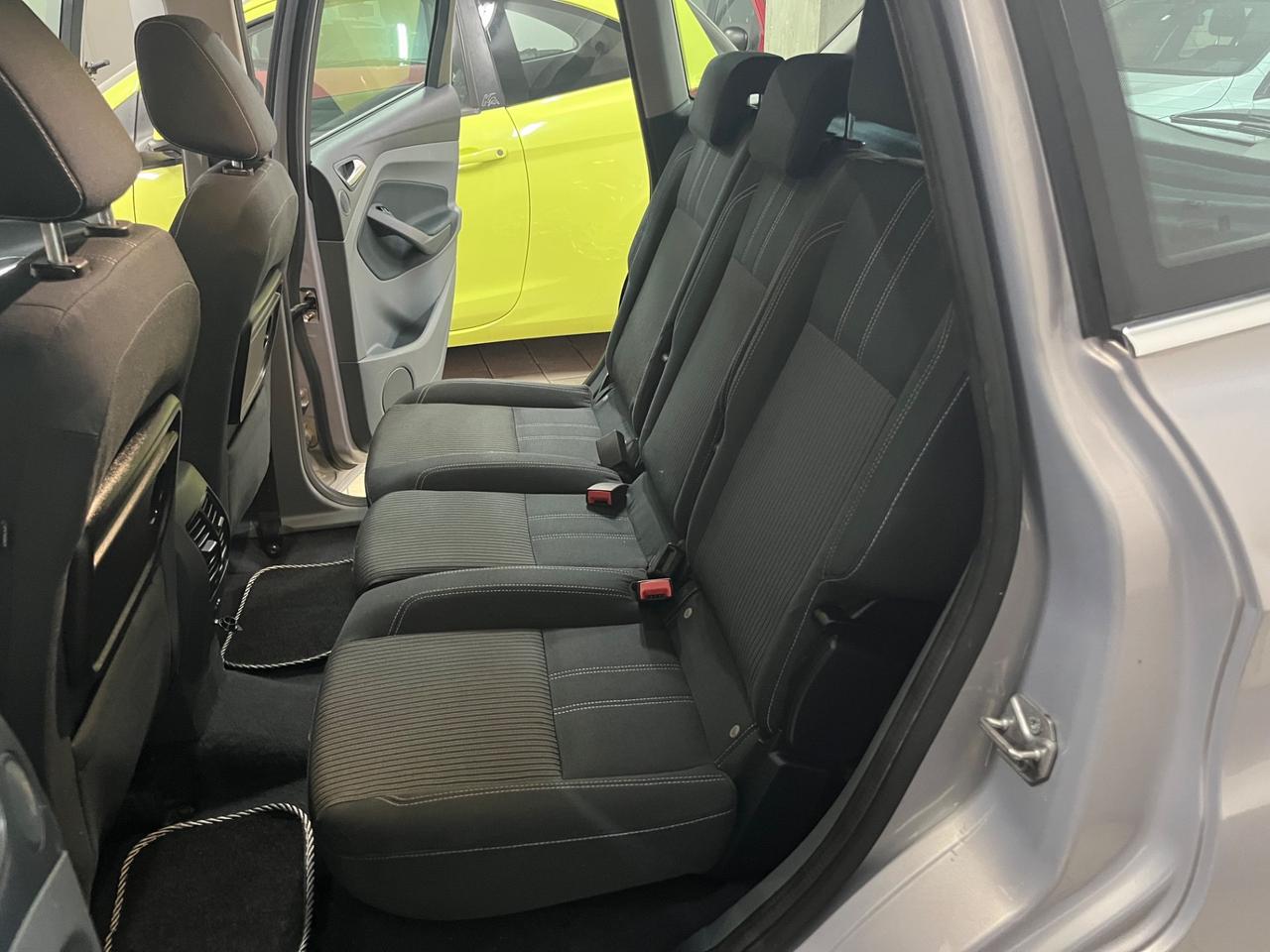 Ford C-Max 1.6 TDCi 115CV Titanium nav/sen