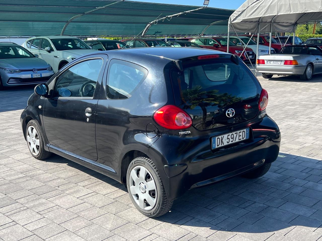 Toyota Aygo 1.0 12V VVT-i 3 porte NEOPATENTATI