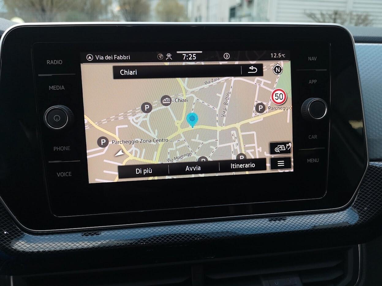 Volkswagen T-Cross 1.0 TSI 95 CV ACCESSORIATA