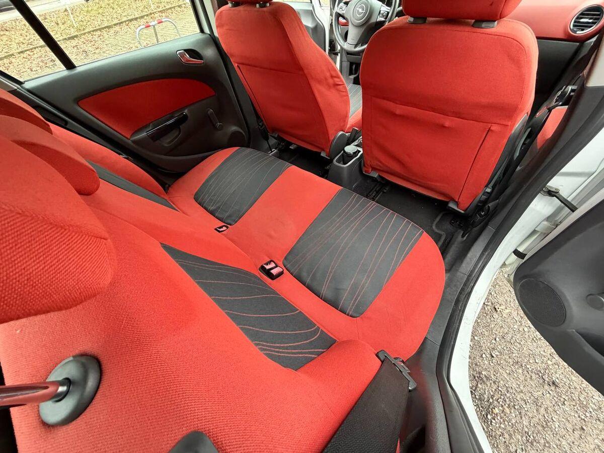 Opel Corsa 1.2 Enjoy 5p