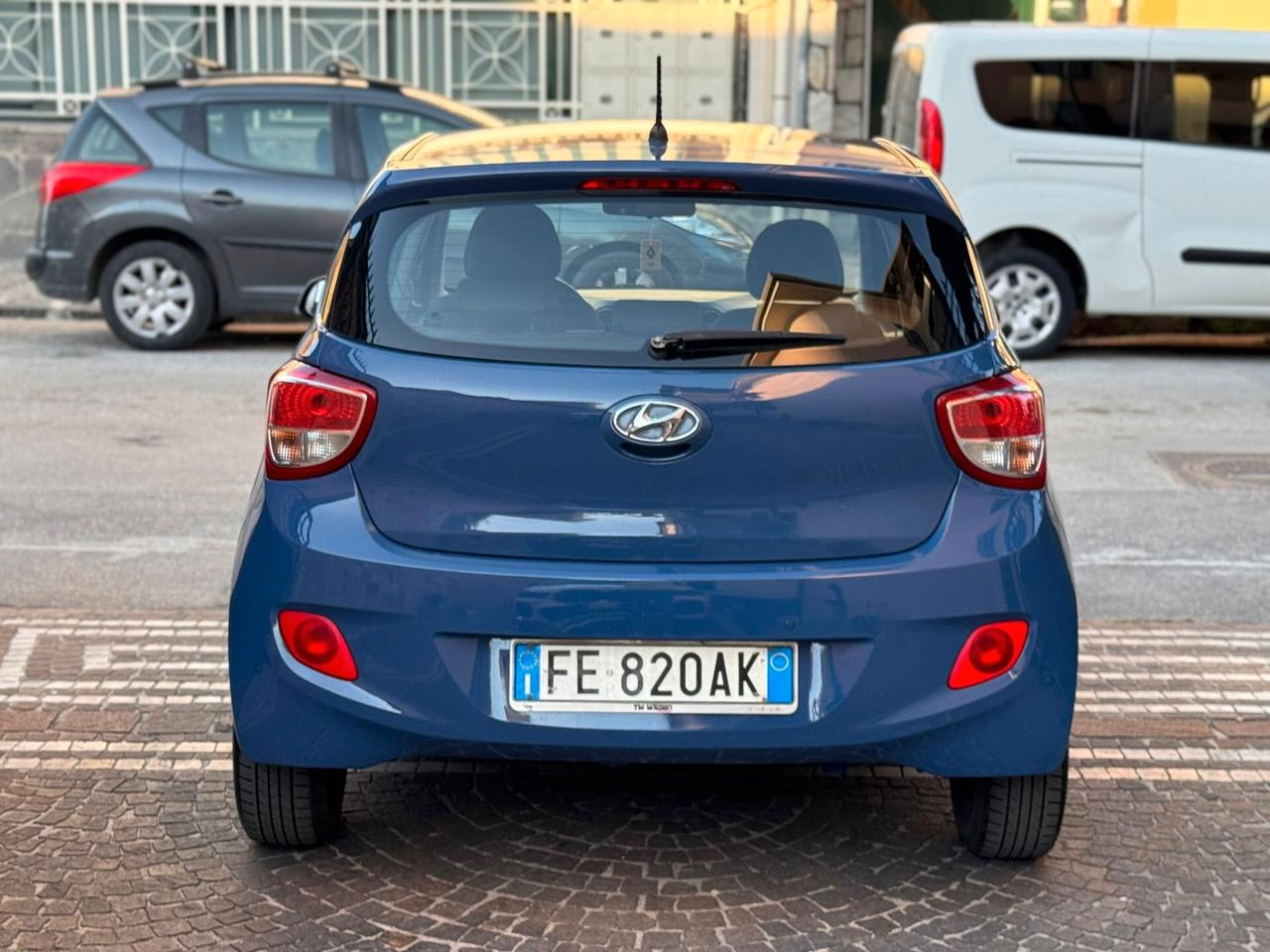 Hyundai i10 1.2 MPI Sound Edition A/T
