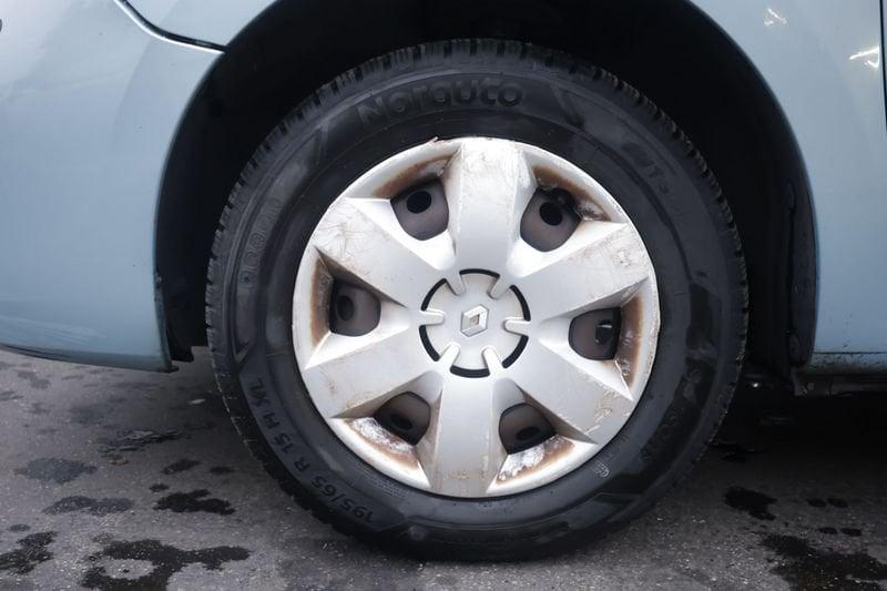 Renault Kangoo Renault Kangoo 1.6 105CV 4p. Express Gran Confort Unicoproprietario BENZINA/GPL