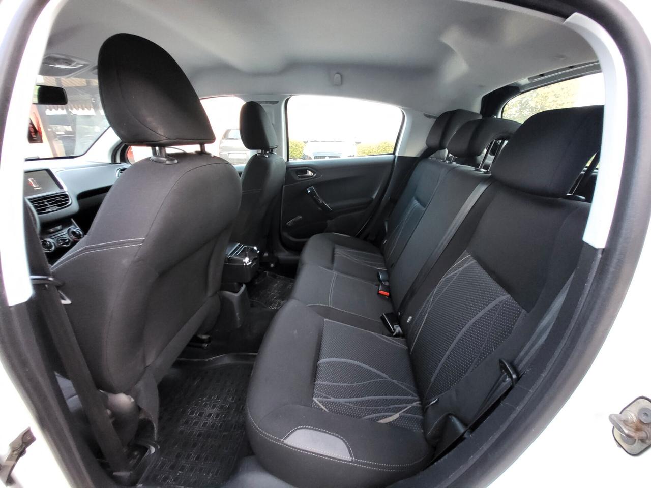 Peugeot 208 PureTech 68 5 porte Active