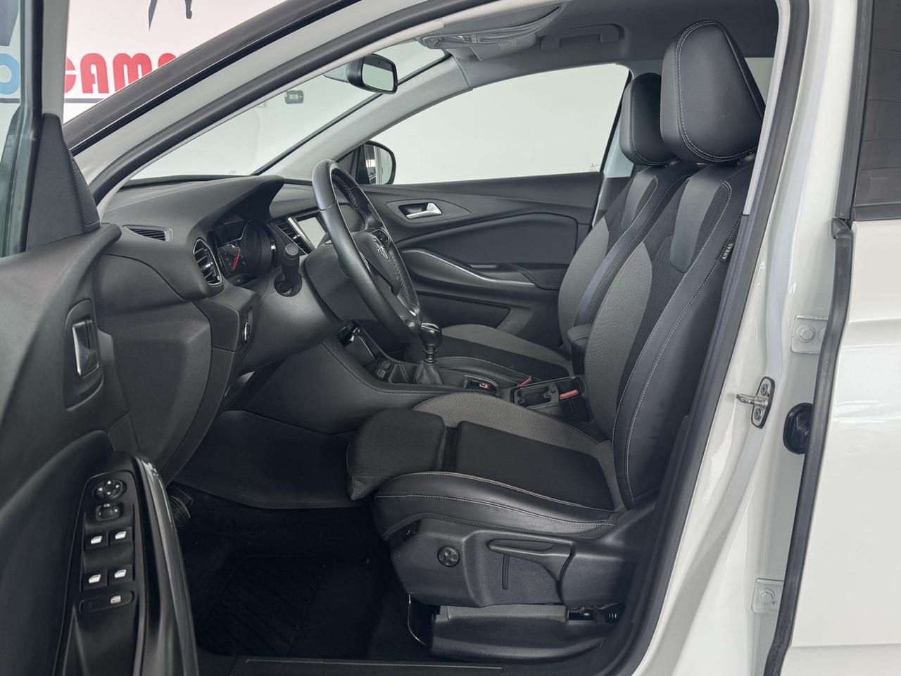 Opel Grandland X 1.2 Ultimate s&s 130cv