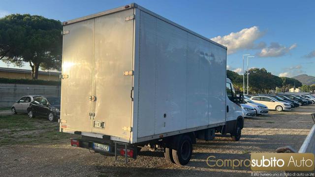 IVECO Daily 33S11A8V 2.3d + IVA 22%