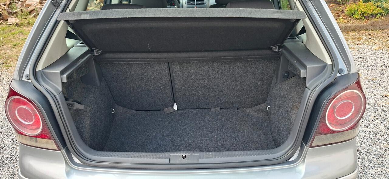Volkswagen Polo 1.2/70CV 12V 5p. Comfortline