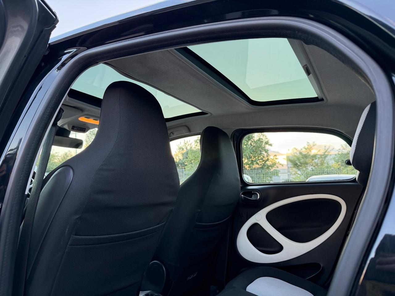 Smart ForFour Passion 1.0 benzina tetto panoramico