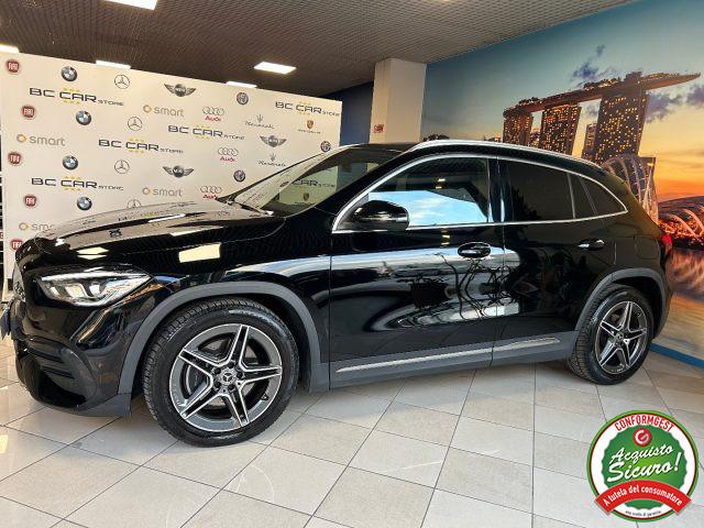MERCEDES-BENZ GLA 200 d 150cv Auto Premium AMG