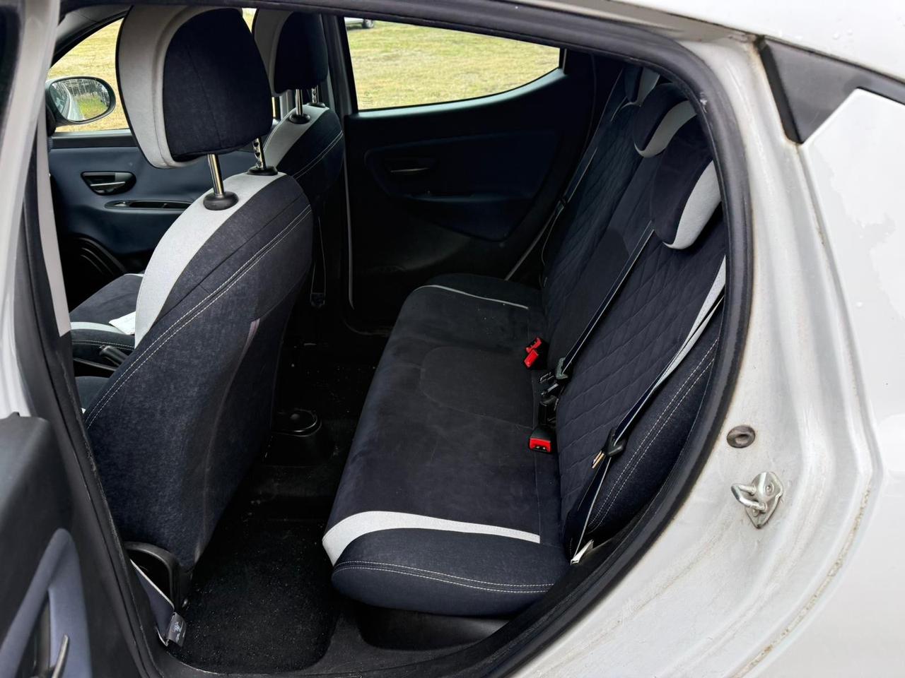 Ypsilon 1.3 MJT 16V 95 CV 5 porte S&S Platinum