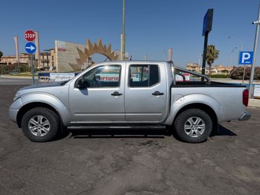 Nissan Navara 2.5 dCi 4 porte Double Cab XE 4X4 AUTOMATICA