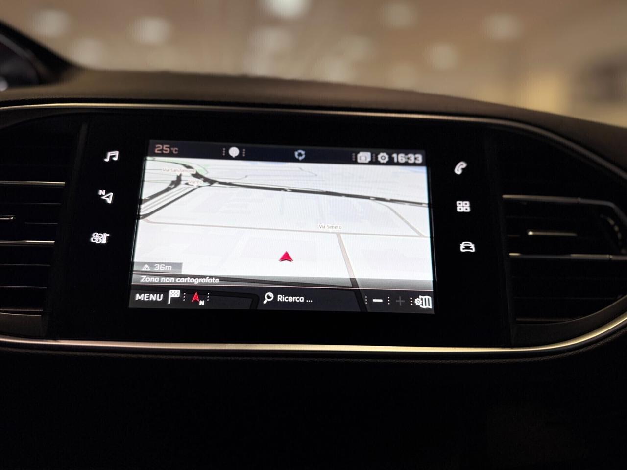 Peugeot 308 BlueHDi 120 S&S EAT6 Allure