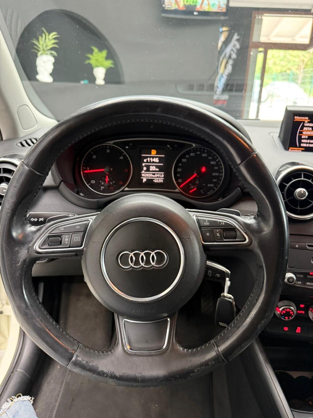 Audi A1 1.6 TDI S tronic Ambition