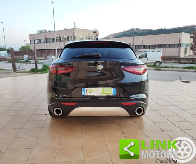 ALFA ROMEO Stelvio 2.2 Turbodiesel 150 CV AT8 RWD Super