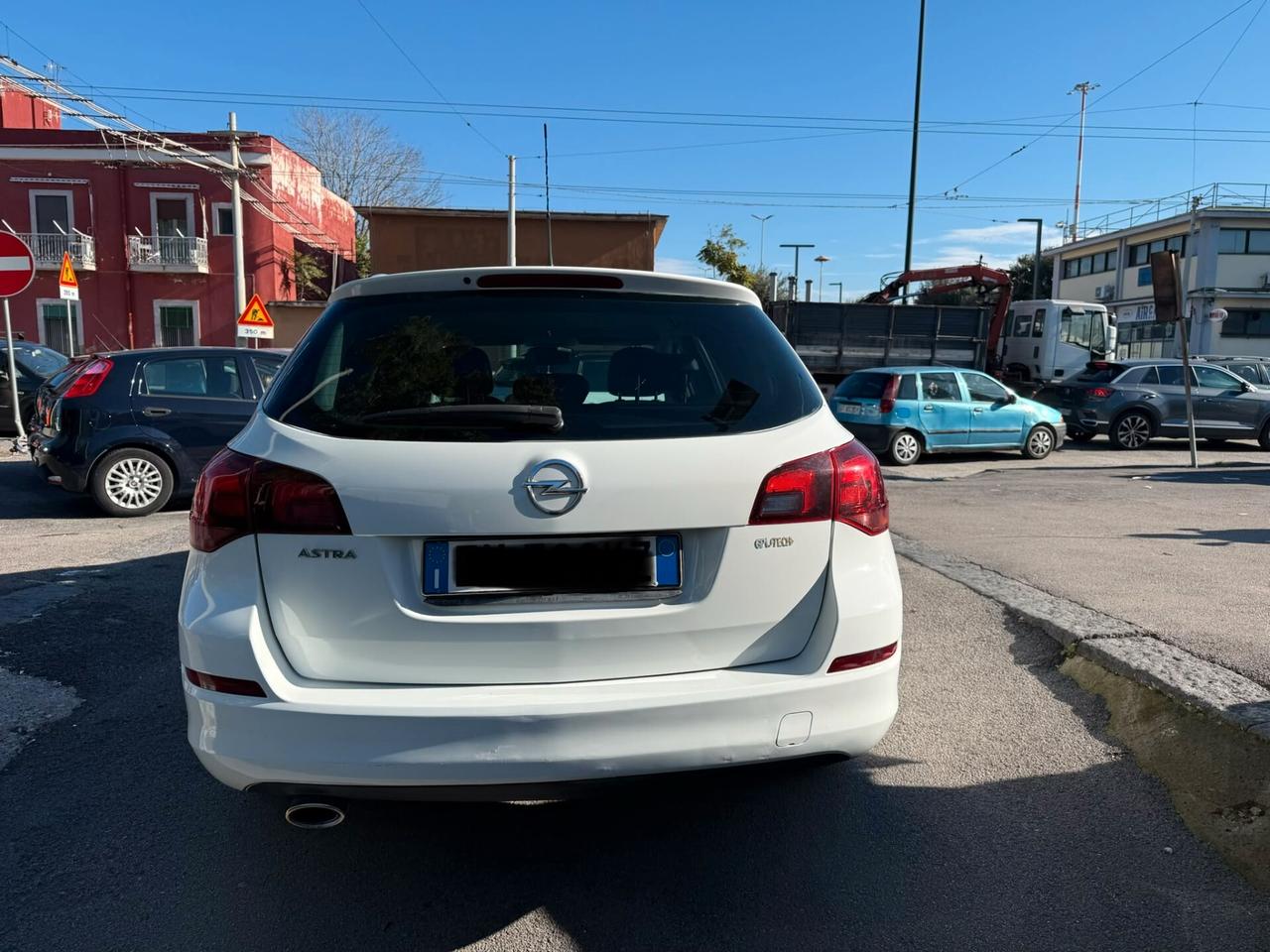 Opel Astra 1.4 Turbo 140CV GPL Cosmo