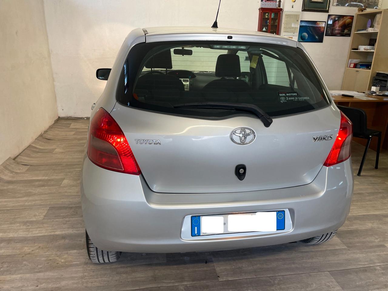 Toyota Yaris 1.3 5 porte Navi FULL OPTIONAL