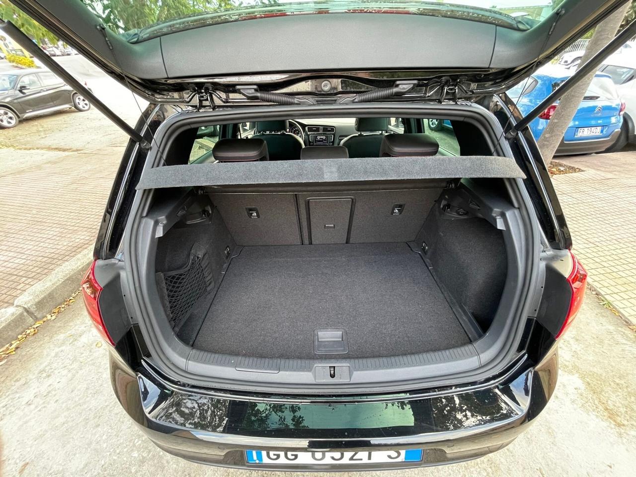Volkswagen Golf GTI 230 CV Performance 2.0 TSI DSG 5p.