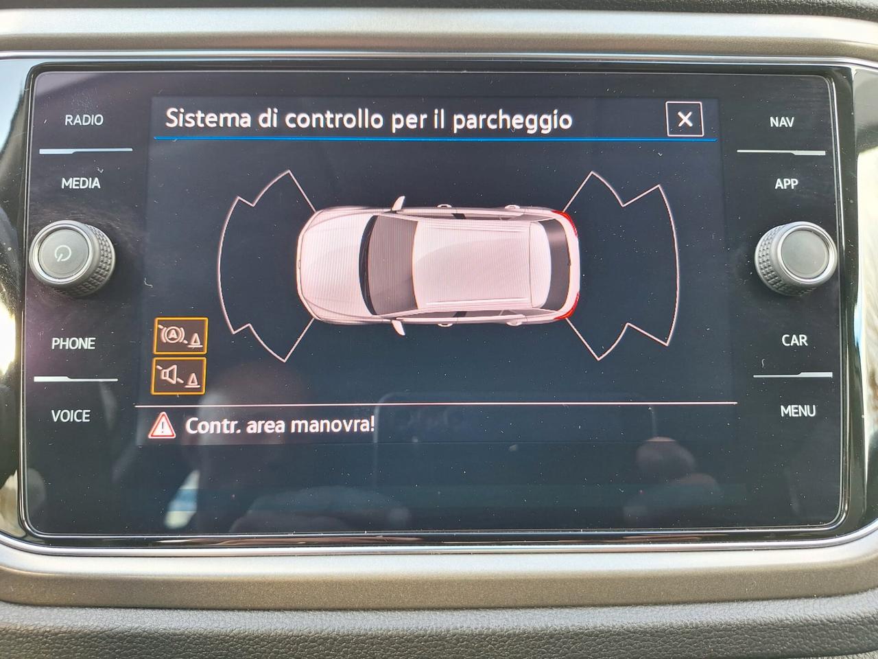 Volkswagen T-Roc 1.6 TDI SCR Style BMT X NEOPATENTATI IVA ESPOSTA