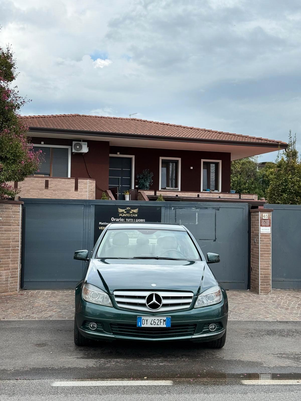 Mercedes-benz C 220 CDI BlueEFFICIENCY Avantgarde AMG