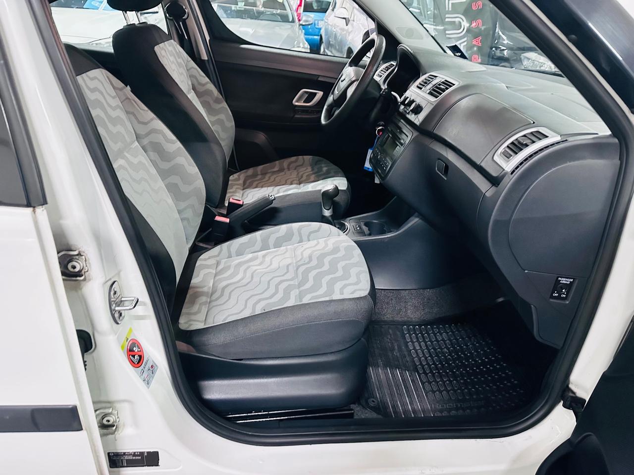 Skoda Roomster 1.2 GPL 86CV Style