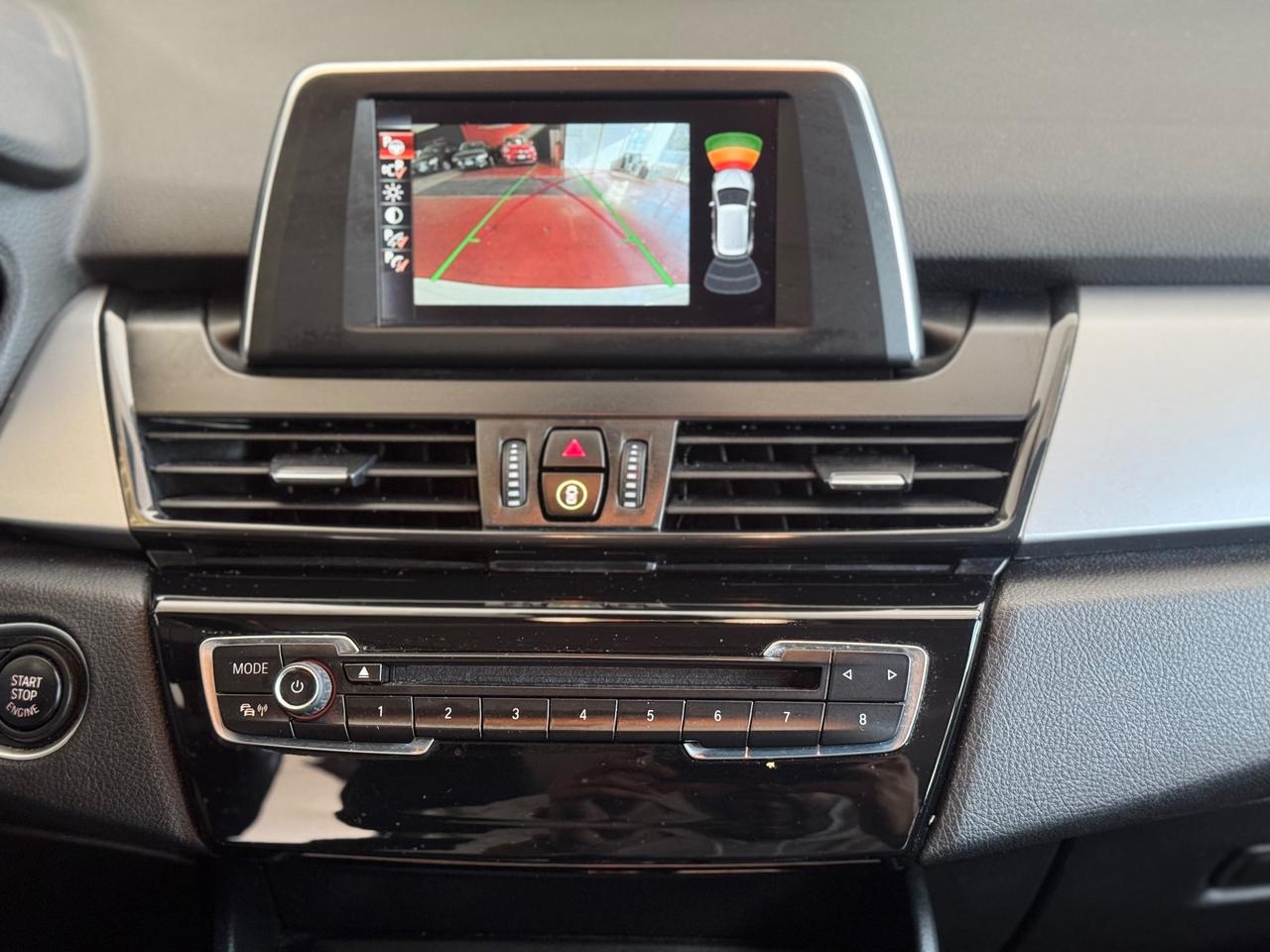 Bmw 2er Active Tourer 216d Luxury