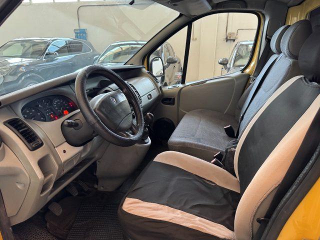 RENAULT Trafic T29 1.9 dCi/100CV PC-TN Furg.