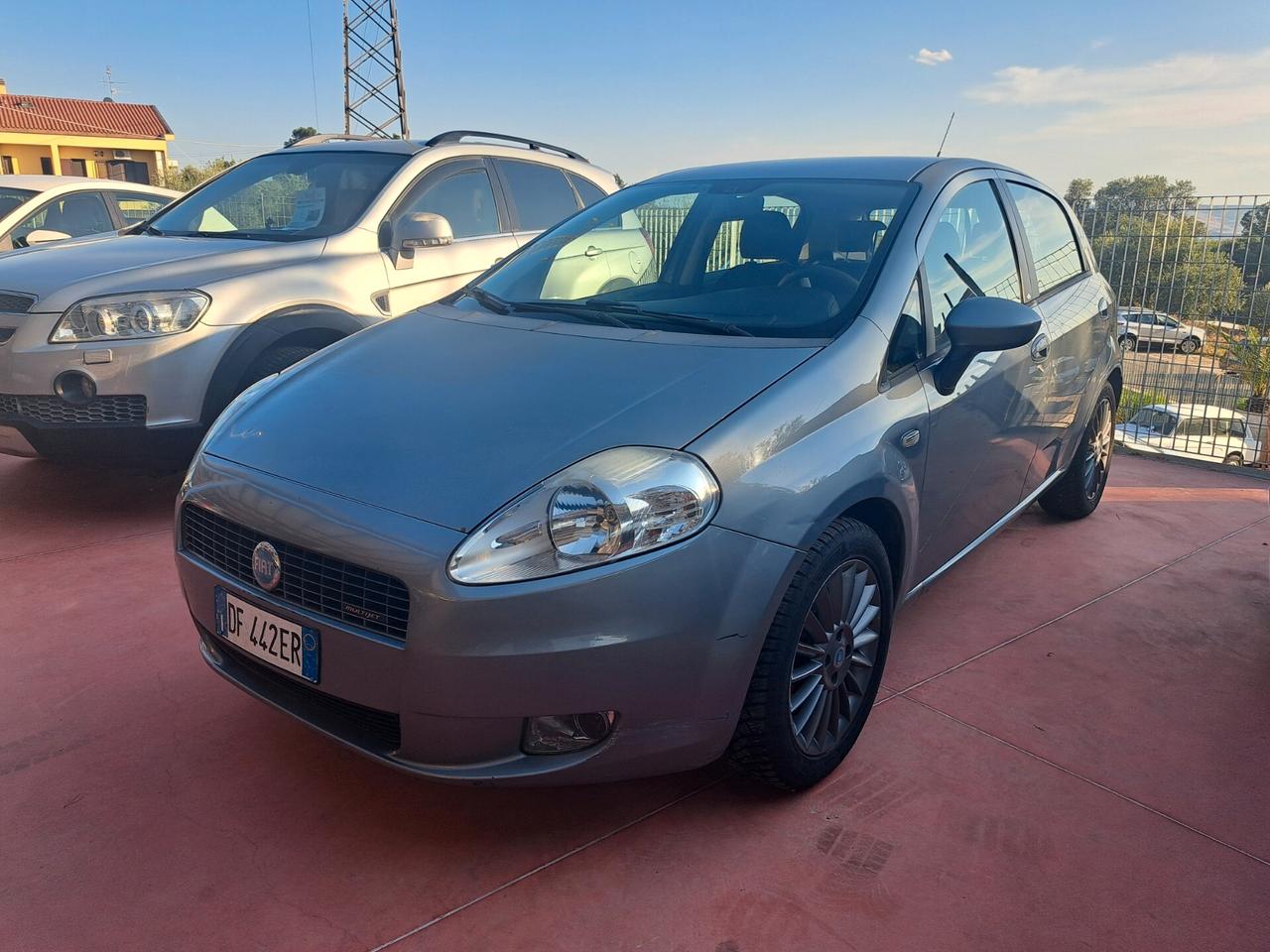 Fiat Grande Punto Grande Punto 1.3 MJT 75 CV 3 porte Active automatica