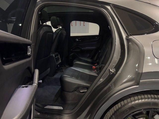 PORSCHE Cayenne Coupé 3.0 V6 Hybrid EDITION BLACK