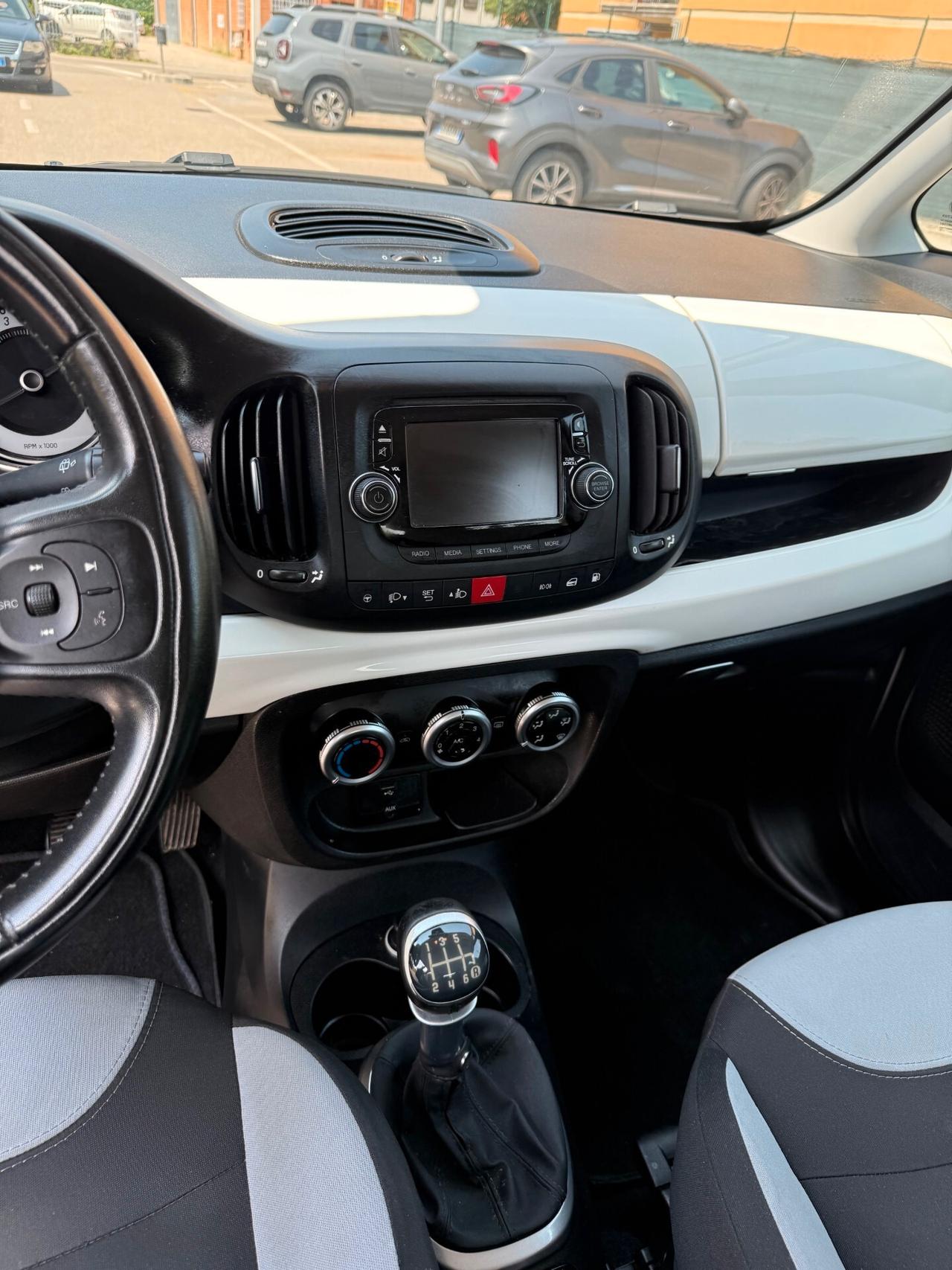 Fiat 500L 0.9 METANO - NEOPATENTATI - 12 MESI DI GARANZIA -